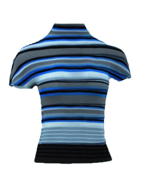 Ashore Ripple Stretch 2022 New Pleated T-shirt Famale Summer Short Sleeve Tops