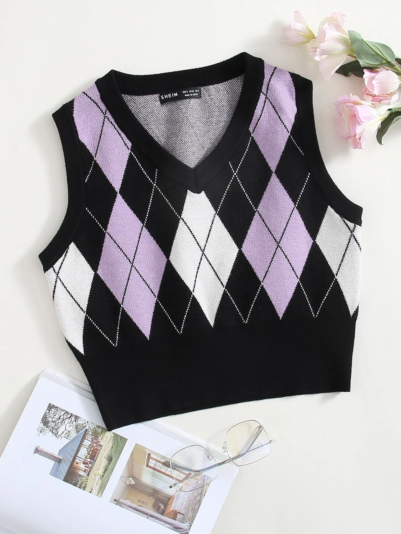 EZwear Argyle Pattern Sweater Vest