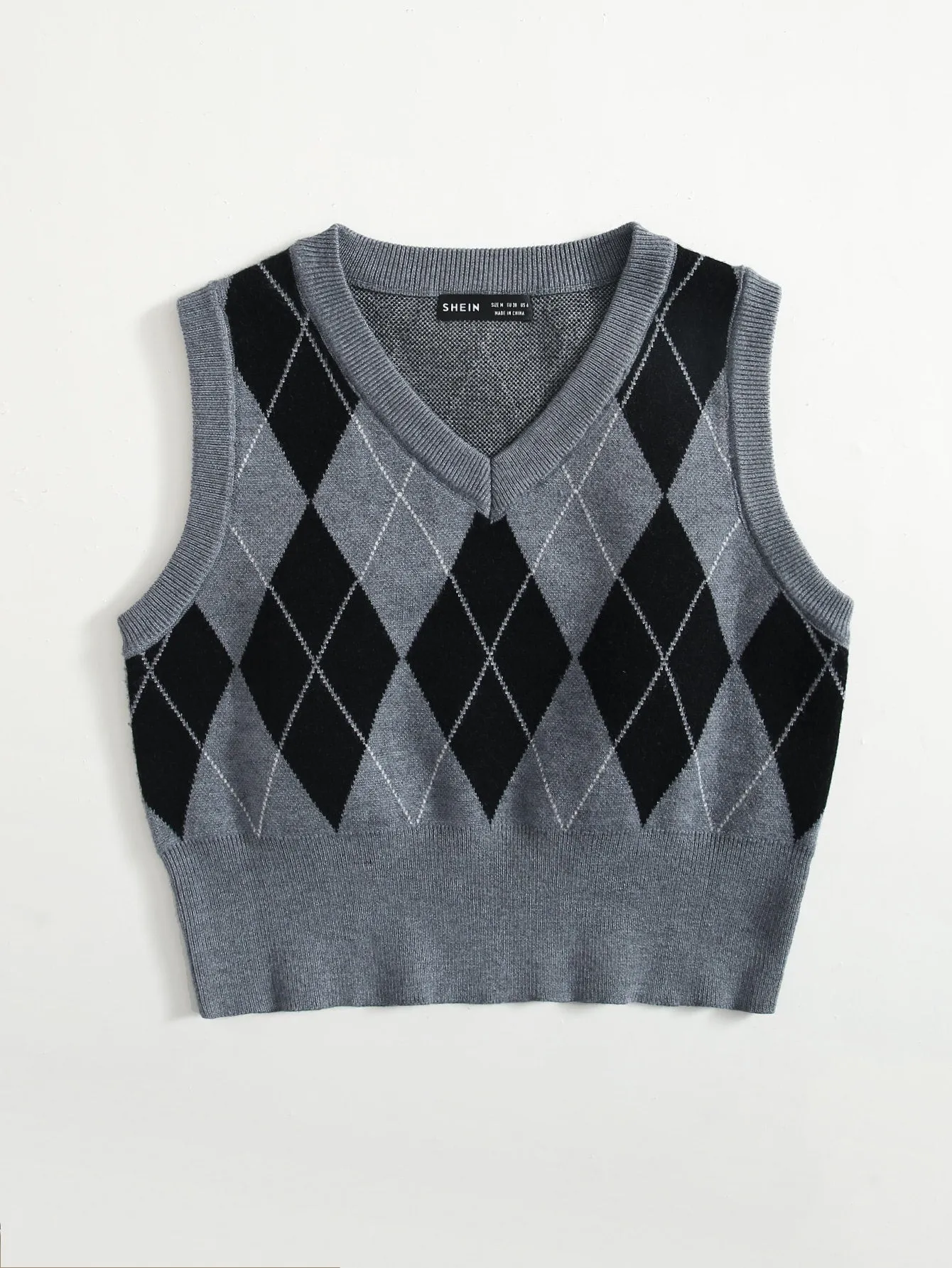 EZwear Argyle Pattern Sweater Vest