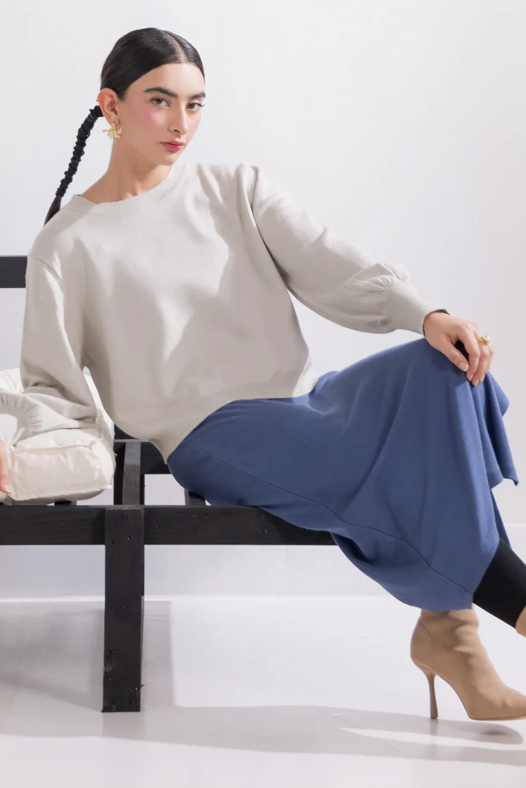 GREY-ROUND NECK FULL SLEEVES CROP TOP SWEATER (24X-002-66)