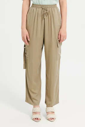 Women Beige Cargo Pocket Detailed Wide Leg Trouser